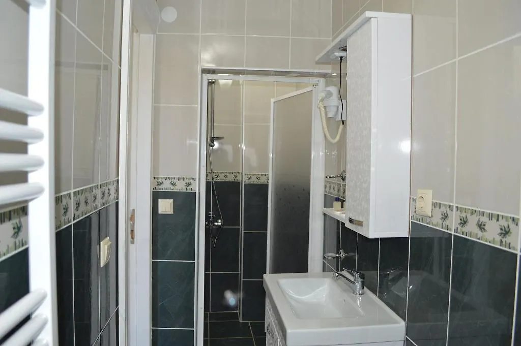 Kardesler Apart Apartment Istanbul
